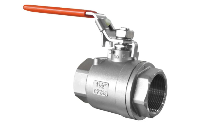 机电安装给排水类主材中浮球阀、球阀和闸阀管材料进场应如何验收？